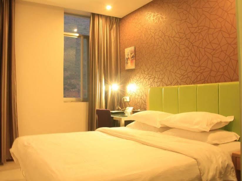 Yangshuo Harbour View Hotel Exterior foto